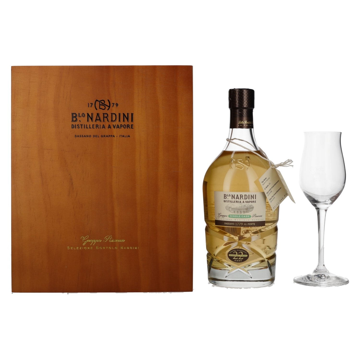 Nardini Grappa Riserva 22 ANNI Single Cask 45% vol. 0,7l dans une caisse en bois avec verre