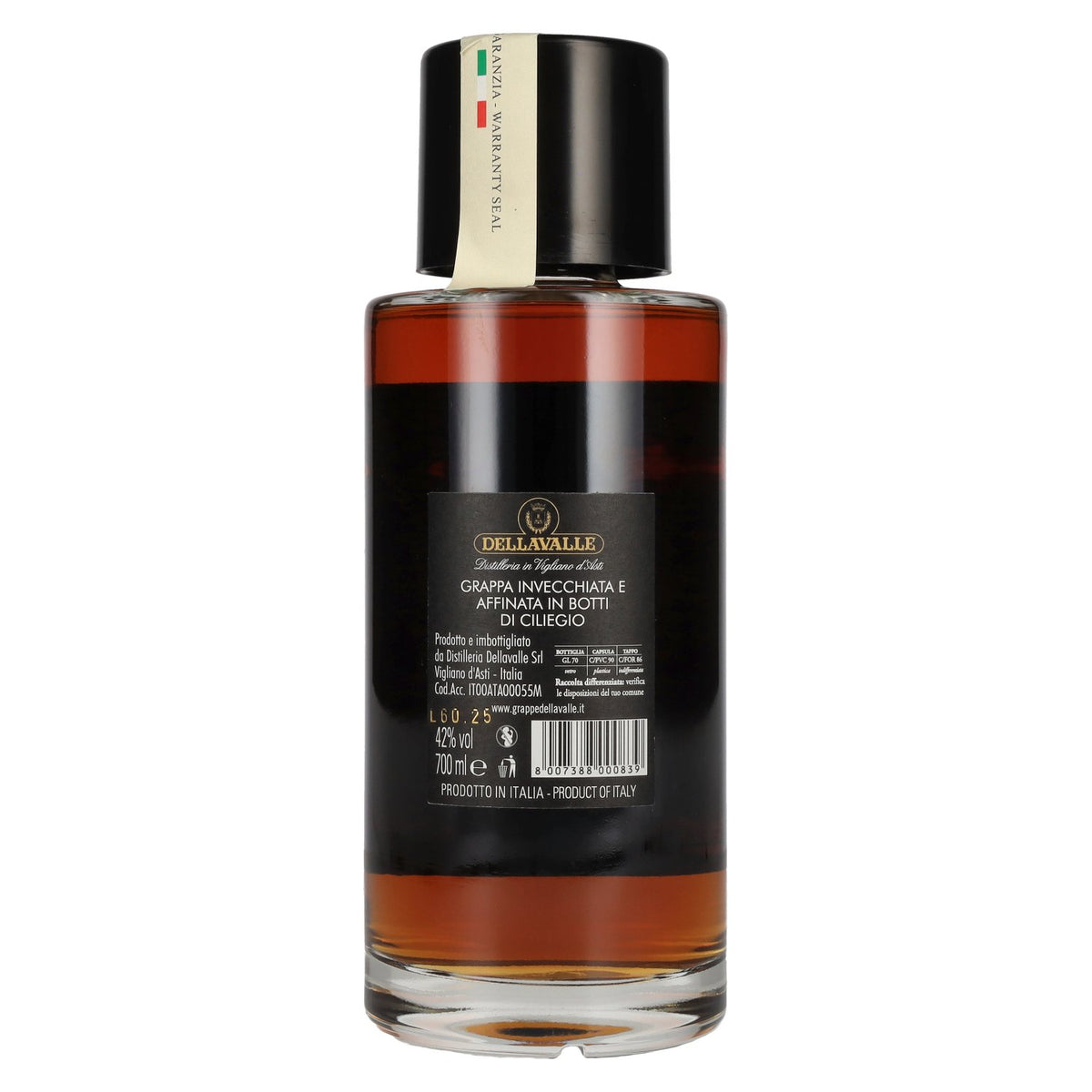 Grappa Dellavalle affinée en fûts de cerisier 42 % vol. 0,7 l