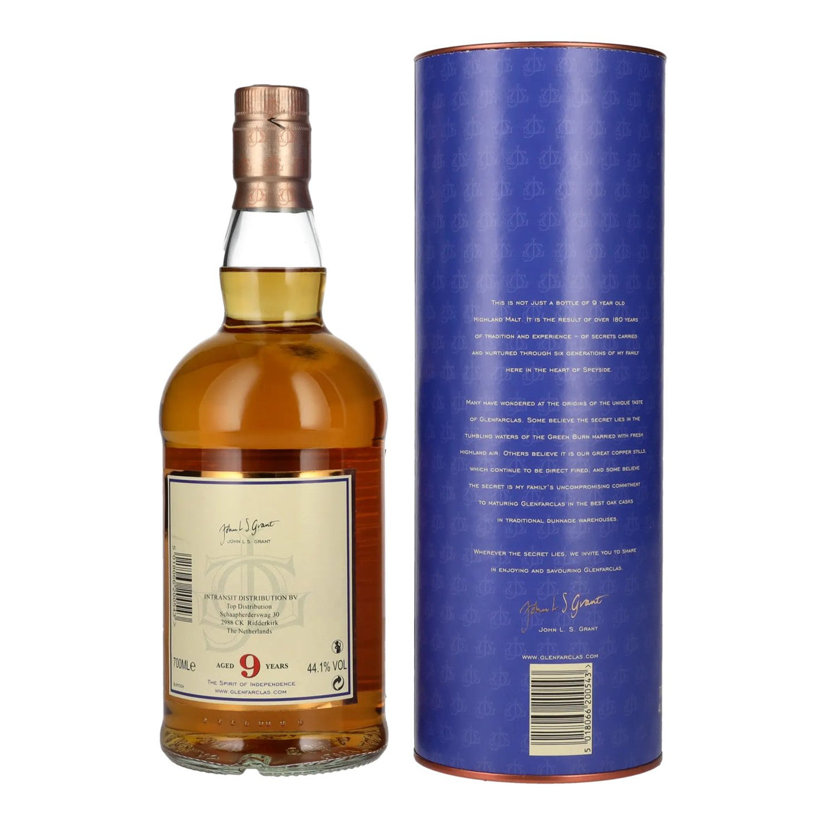 Glenfarclas 9 Years Old Oloroso Sherry Casks Highland Single Malt 44.1% vol. 0.7l in a gift box