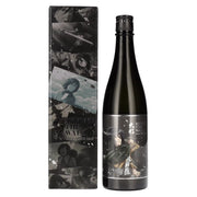 Attack on Titan x Beyond the Wall MIKASA Model Japanese Sake 15% Vol. 0,72l en boîte cadeau