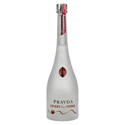 Pravda CHERRY-wodka met kersensmaak 37,5% vol. 0,7 l