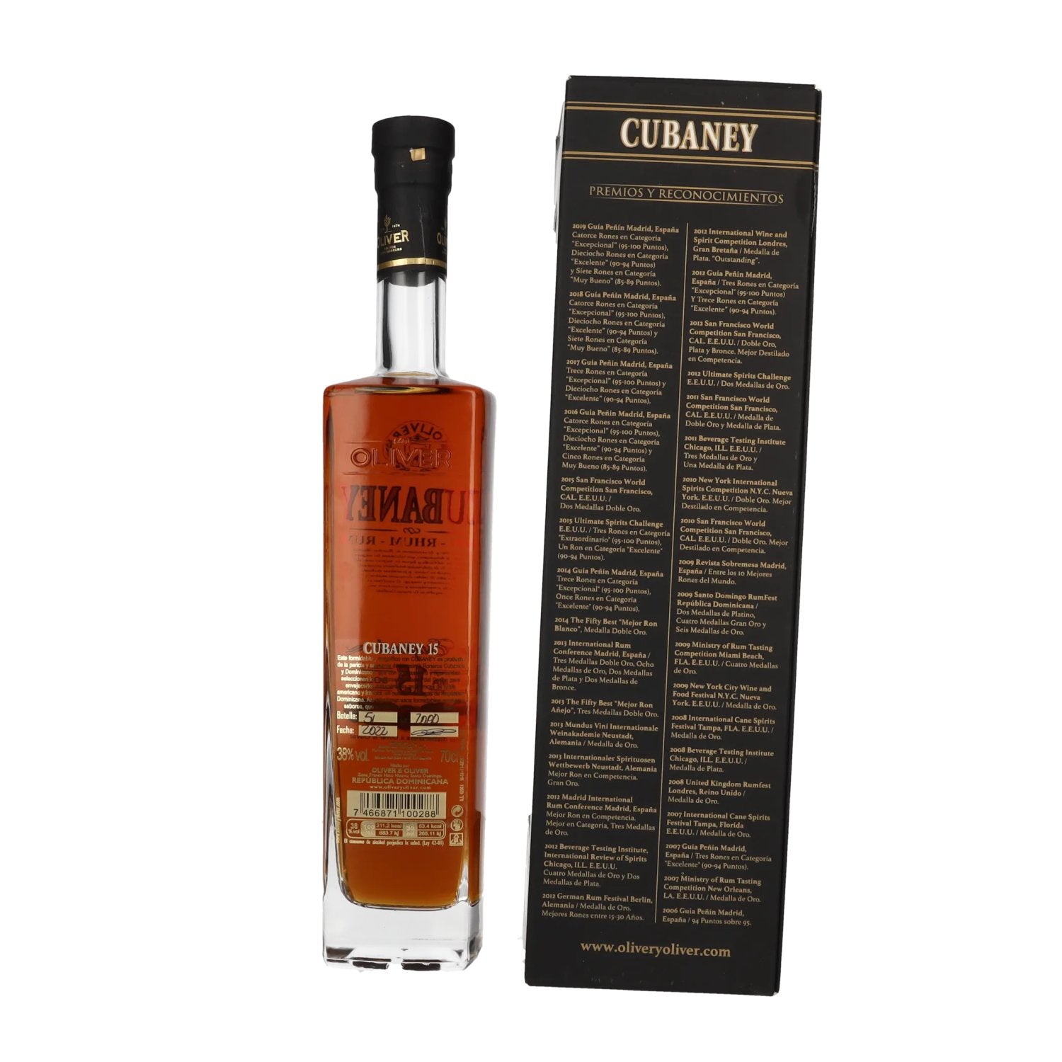Ron Cubaney ESTUPENDO 15 Sistema Solera 38% Vol. 0,7l in geschenkverpakking