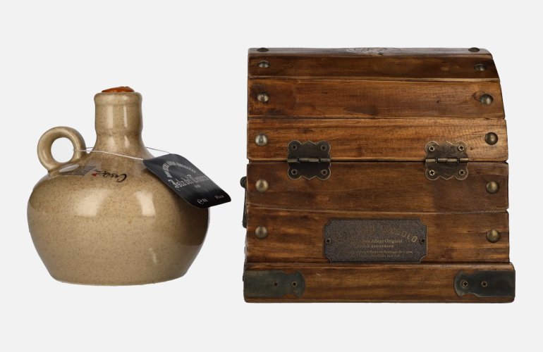 Ron Santiago de Cuba Isla del Tesoro Ron de Cuba Extra Añejo Original 40% Vol. 0,7l in Holzkiste