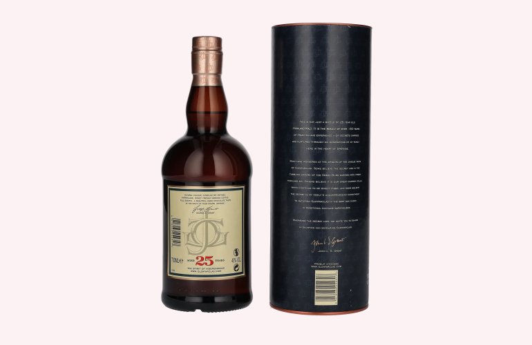 Glenfarclas 25 Years Old Highland Single Malt Scotch Whisky 43% Vol. 0,7l en boîte cadeau