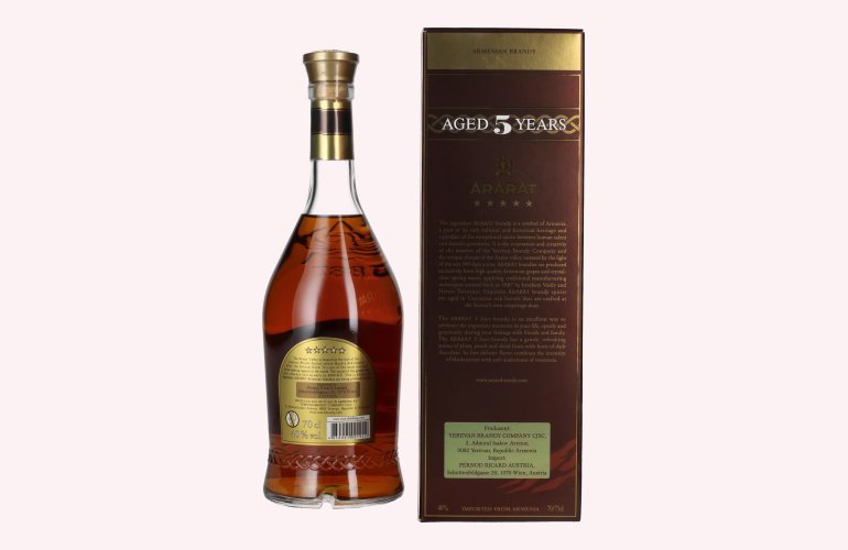 Ararat 5 Years Old 40% Vol. 0,7l in Giftbox