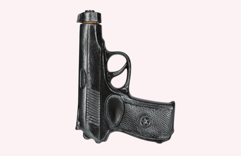 Zlatogor Makarov Pistole Vodka 38% Vol. 0,1l