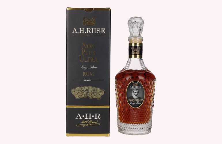 A.H. Riise NON PLUS ULTRA Very Rare Rum - Old Edition 42% Vol. 0,7l in Geschenkbox