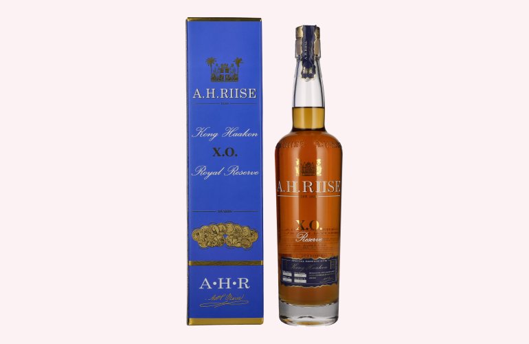 A.H. Riise X.O. Royal Reserve Kong Haakon Rum Limited Edition 42% Vol. 0,7l in Giftbox