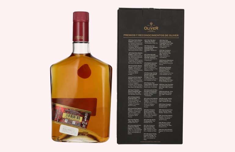 Bãvaro BRULÉE Ultra Premium Spirit Drink 38% Vol. 0,7l in geschenkverpakking