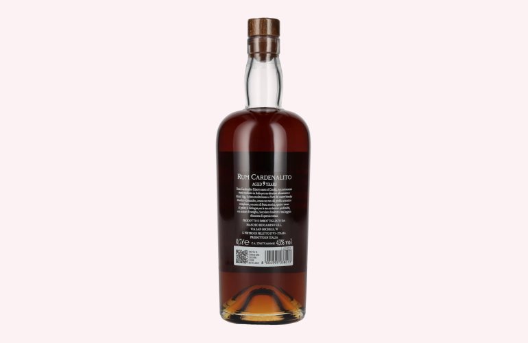 Rum Cardenalito 9 Years Old Handcrafted Rum 43% Vol. 0,7l