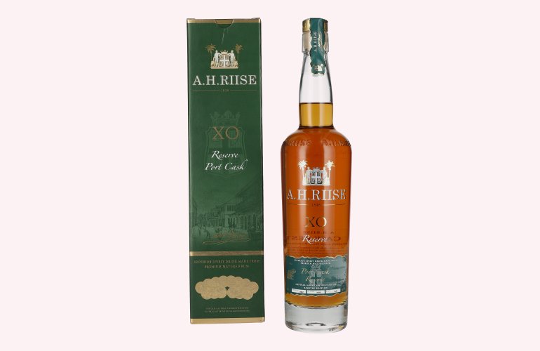 A.H. Riise X.O. Reserve Port Cask Superior Spirit Drink 45% Vol. 0,7l in Giftbox