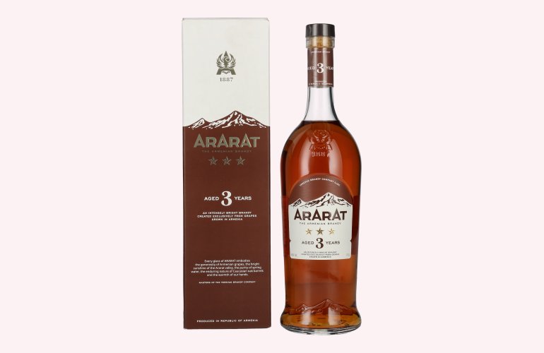 Ararat 3 Years Old 40% Vol. 0,7l in Giftbox