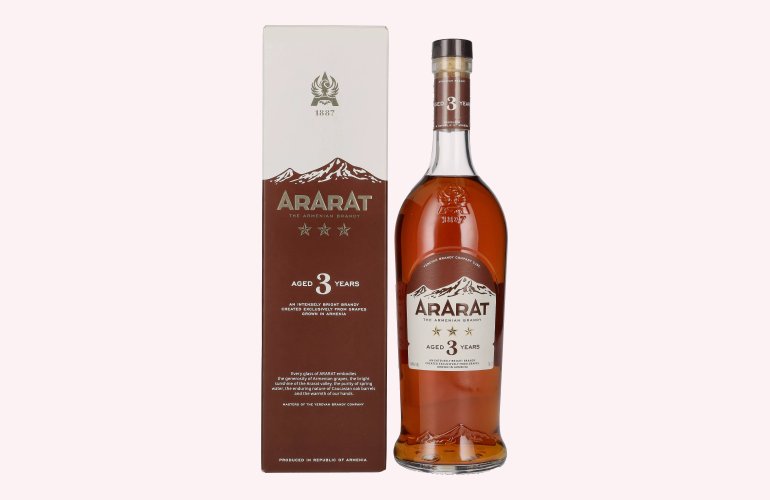 Ararat 3 Years Old 40% Vol. 0,7l in Giftbox