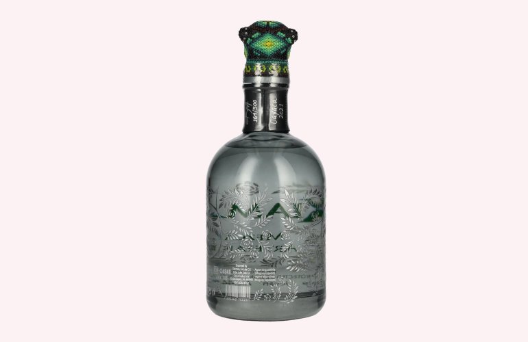 Xiaman Mezcal Artesanal 100% Agave Joven 44% Vol. 0,7l